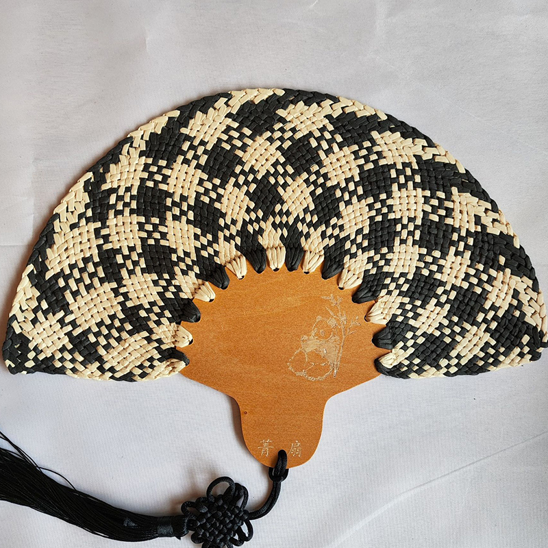 Custom Handwoven Made Elegant Gift Summer Natural Raffia Straw Palm Hand Fan for Wedding - Image 3
